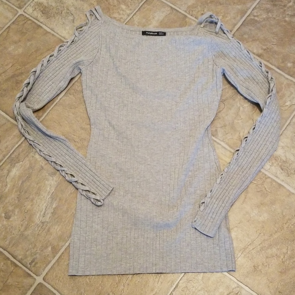 Pattyboutik sweater